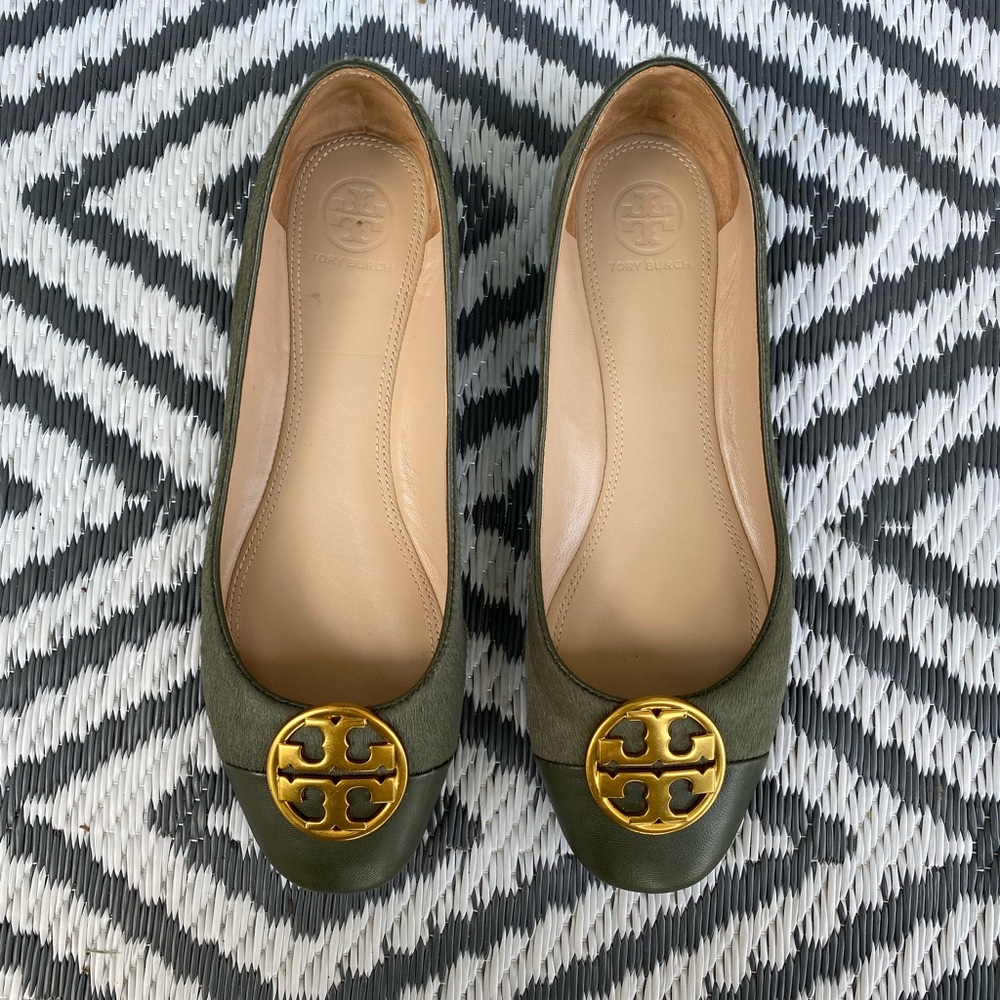 Tory Burch Chelsea Cap Toe Ballet Flats - Picture 2 of 15